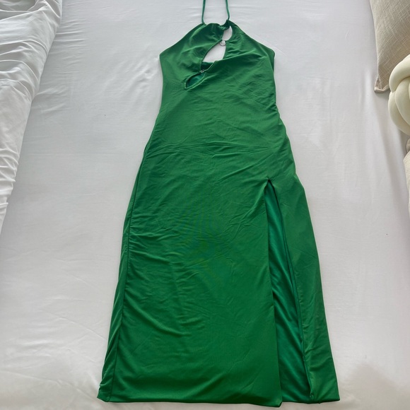 Oh Polly Cut Out Midi Dress in Green - Picture 6 of 7